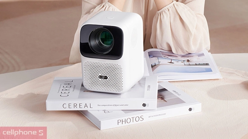 Đánh giá máy chiếu di động Wanbo T4 Full HD