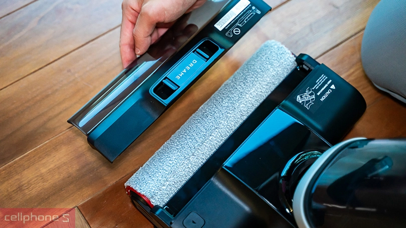 Pin 4000mAh, cho thời gian sử dụng lên đến 40 phút