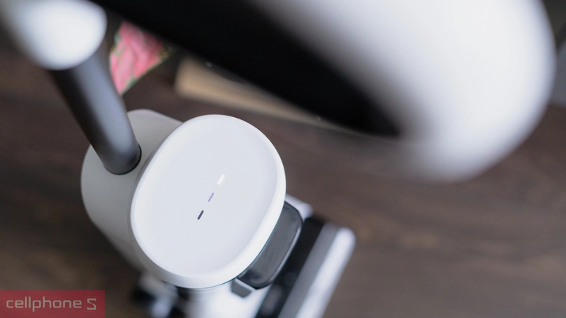 Trợ lý giọng nói, màn hình LED báo pin