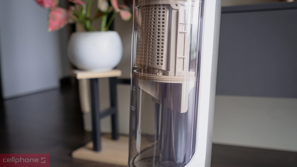 Dung tích máy hút bụi Mova