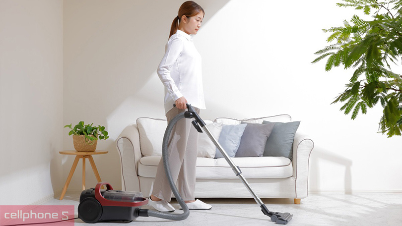 Công suất máy hút bụi Panasonic MC-CL607RN49