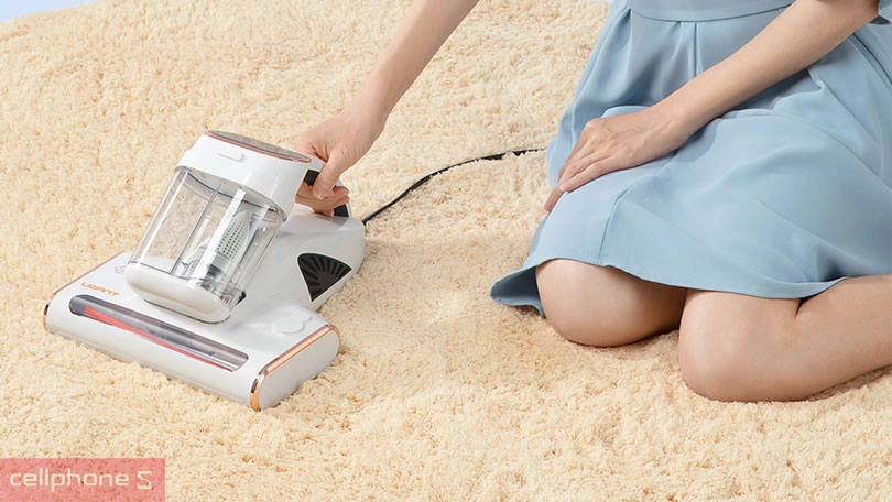 Máy hút bụi giường đệm Uwant M300