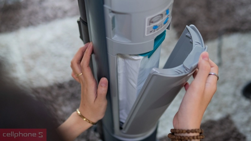 Review máy hút bụi Samsung - Hiệu suất hút bụi mạnh mẽ trong thiết kế cao cấp