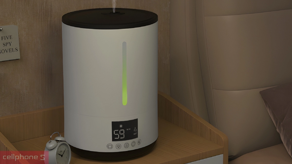 Tính năng xông tinh dầu hiện đại, độ ồn vận hành êm ái của máy phun sương tạo ẩm xông tinh dầu Fujihome HM06E