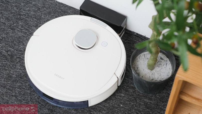 Tự động quay trở về trạm sạc