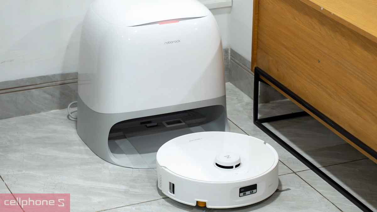 Vì sao nên mua robot hút bụi Roborock Q Revo Curv 2 Flow?