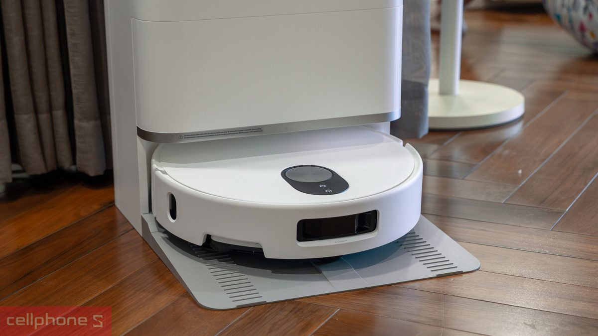 Trạm sạc đa năng thông minh – Tự động làm sạch, thu gom bụi và duy trì vệ sinh