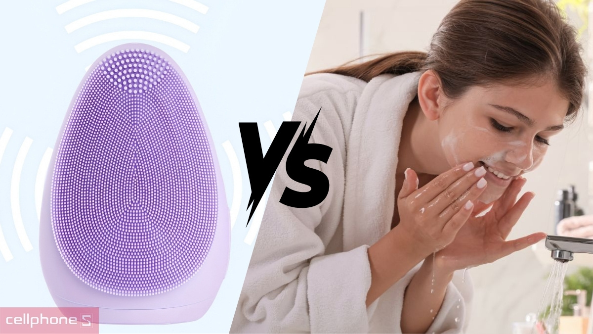 Rửa mặt bằng tay nhẹ nhàng phù hợp hơn với làn da nhạy cảm hoặc đang viêm