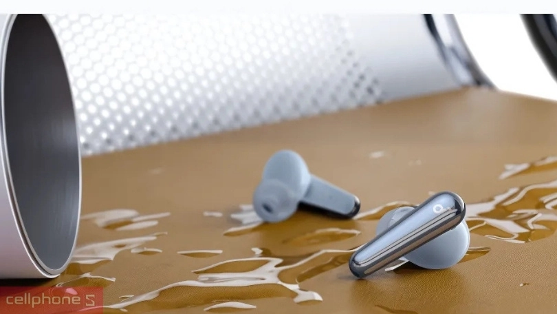 Mic đàm thoại, khả năng kháng nước của tai nghe không dây Anker Soundcore Liberty 4 Pro