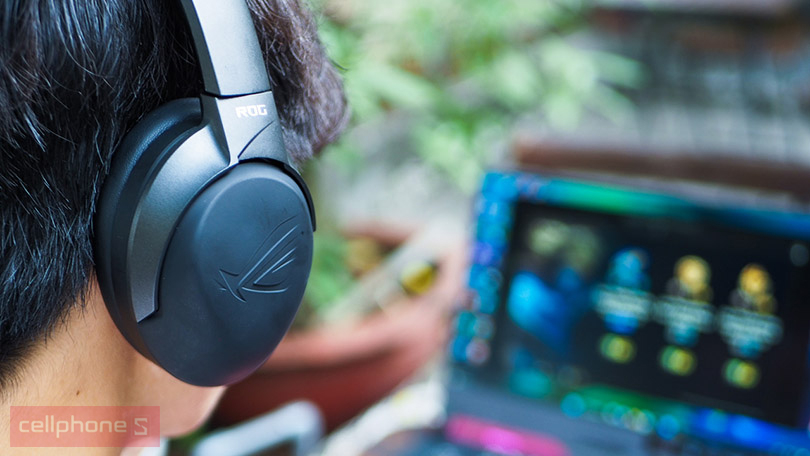 Tai nghe Gaming Asus Rog Strix Go 2.4