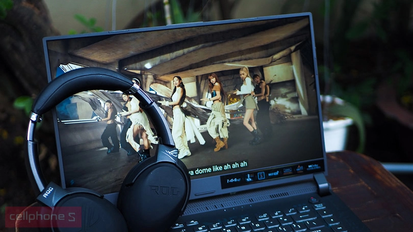 Tai nghe Gaming Asus Rog Strix Go 2.4