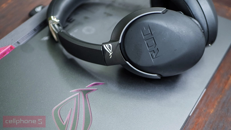 Tai nghe Gaming Asus Rog Strix Go 2.4