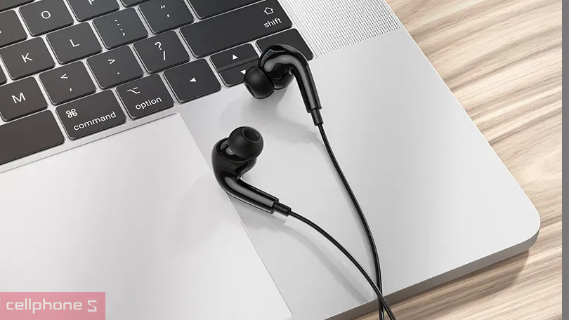 Kết nối tai nghe Baseus Enock CZ18