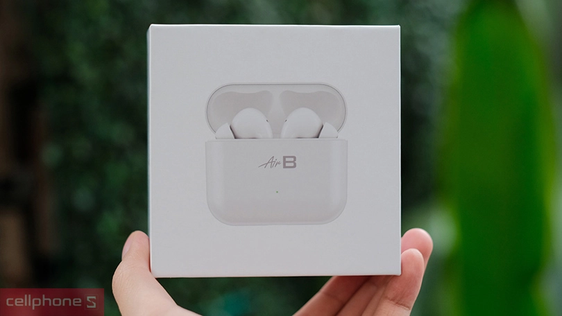 Tích hợp nhiều tính năng hiện đại cùng công nghệ khử ồn khi đàm thoại