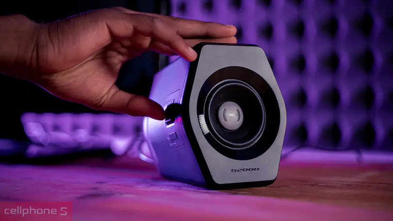 Micro trên  loa Edifier Hecate G2000 Pro