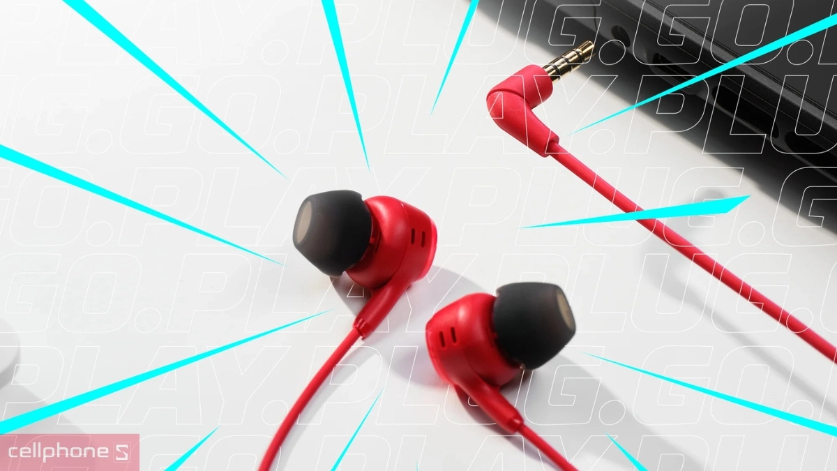 Jack 3.5mm chữ L của tai nghe gaming HyperX Cloud Earbuds 3 hỗ trợ tương thích linh hoạt