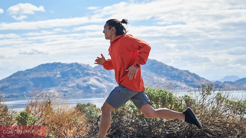 Thiết kế tai nghe bluetooth JBL Endurance Run 3