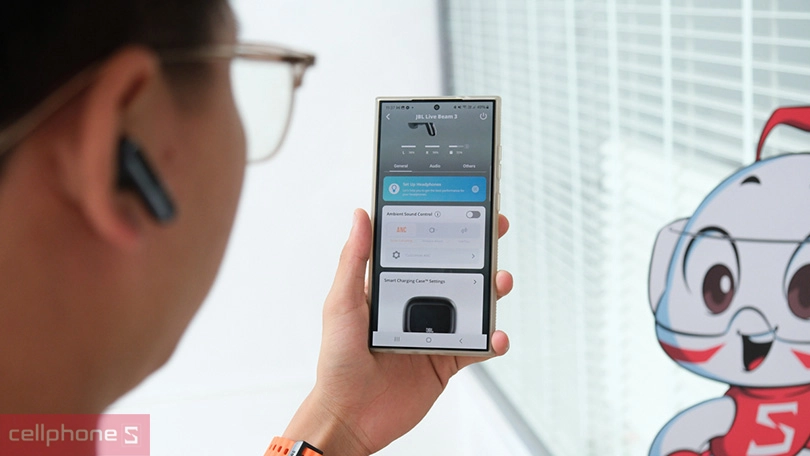 Kết nối tai nghe JBL Live Beam 3