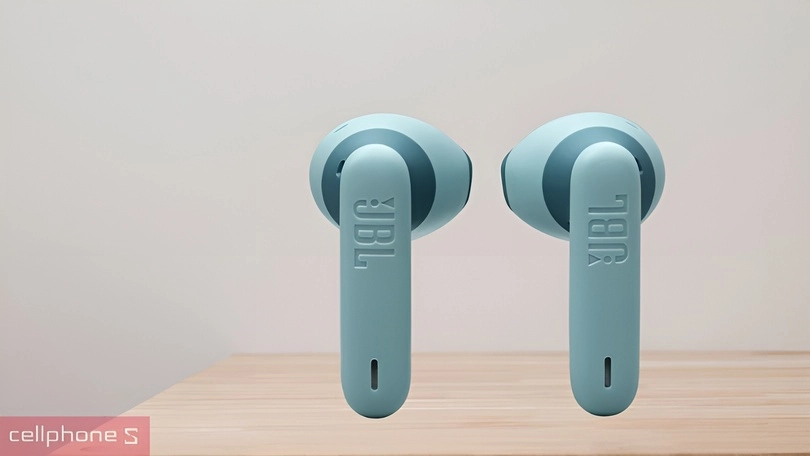 Pin và thời lượng sử dụng của tai nghe không dây JBL Wave Flex 2