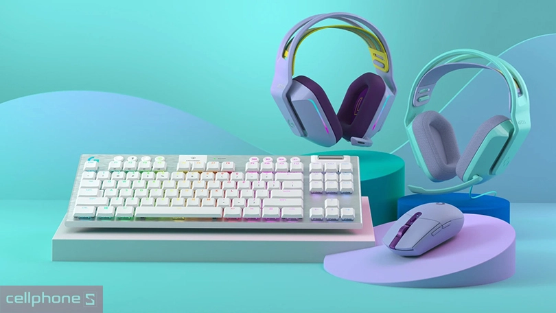 Đánh giá tai nghe chụp tai Logitech G733