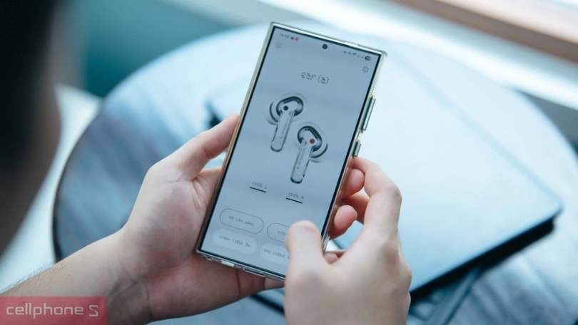 Các tính năng tích hợp kèm của tai nghe Bluetooth Nothing Ear (a)