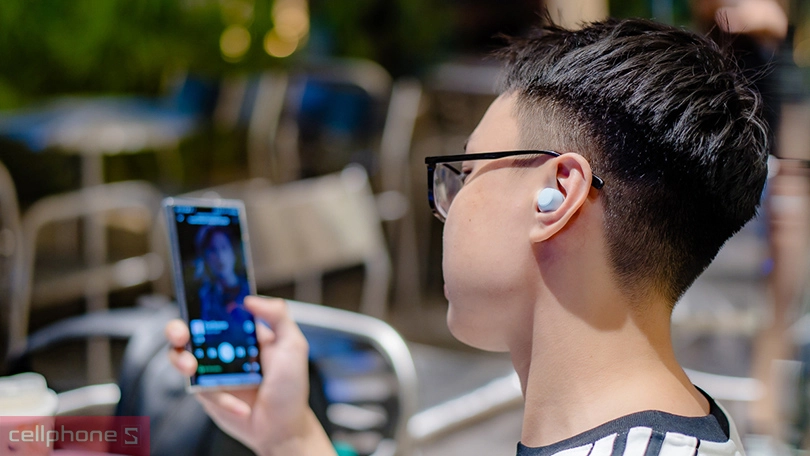 Thiết kế tai nghe Sony WF-C510