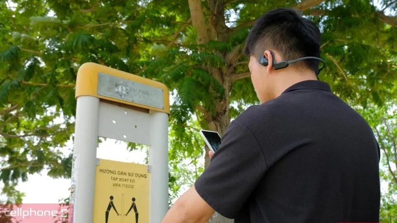 Kết nối tai nghe SoundPEATS RunFree Lite 2