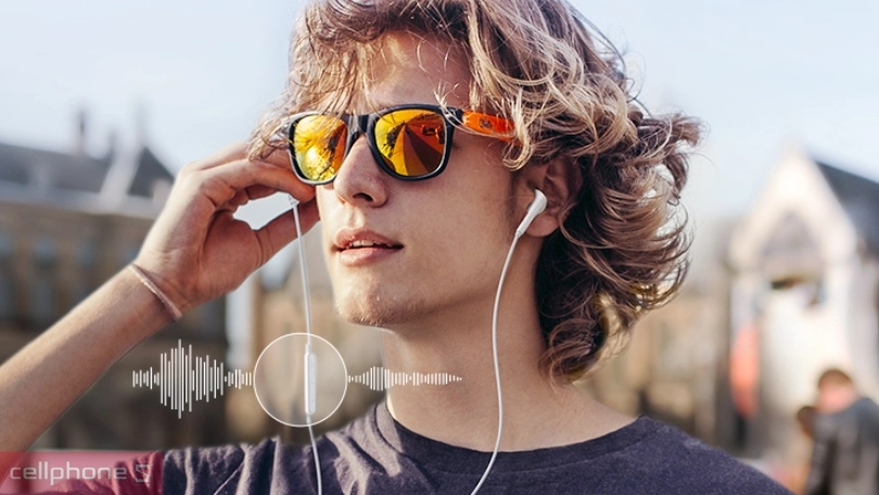 Mic đàm thoại của tai nghe có dây Ugreen EP01 3.5mm