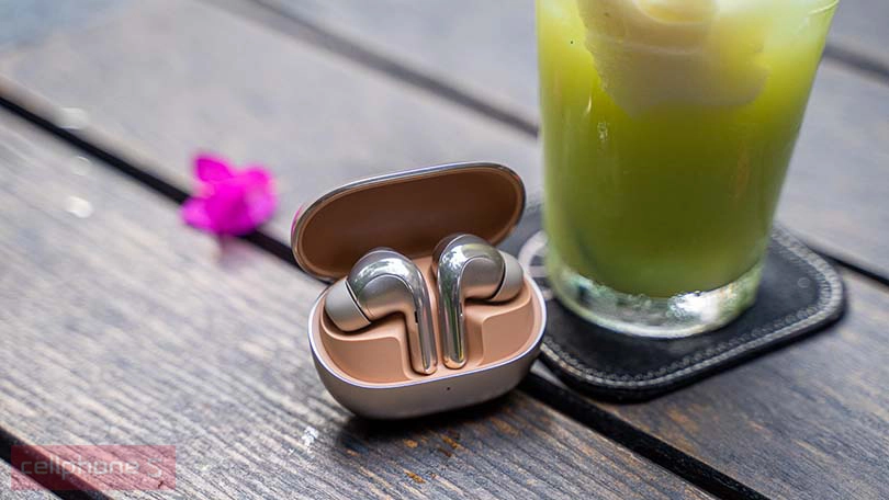 Xiaomi Buds 4 Pro - chống nước IP54