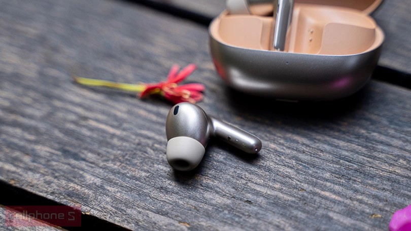 Xiaomi Buds 4 Pro - Âm thanh chất lượng