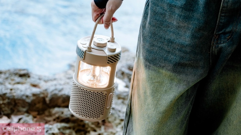 Loa Nowgo của nước nào