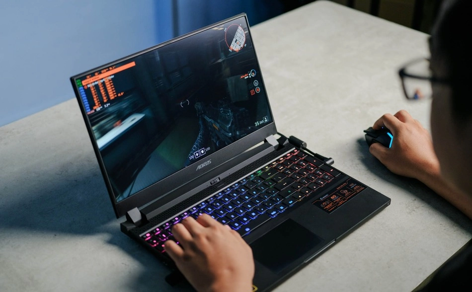 Thiết kế laptop Gigabyte