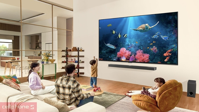 Smart Tivi LG 43QNED80TSA 4K 43 inch - Thiết kế siêu mỏng tinh tế, trọng lượng vừa phải