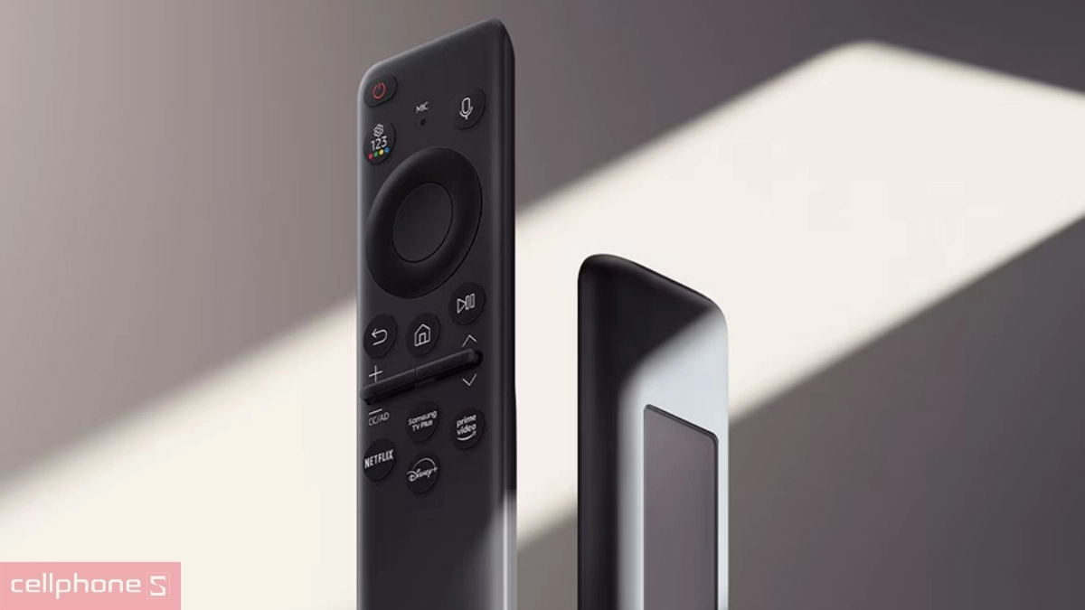 Smart Tivi Samsung QA55Q60D có hỗ trợ điều khiển giọng nói không