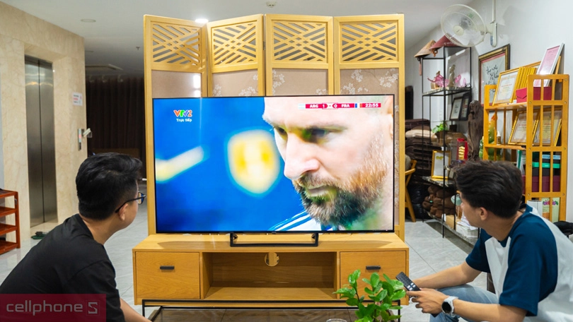 Đánh giá tivi Xiaomi 65 inch về thiết kế