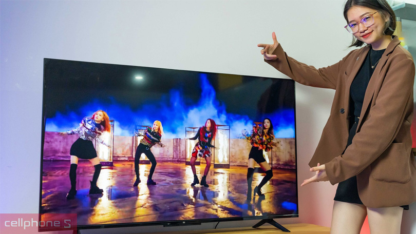 Giá tivi mini LED giá bao nhiêu tiền