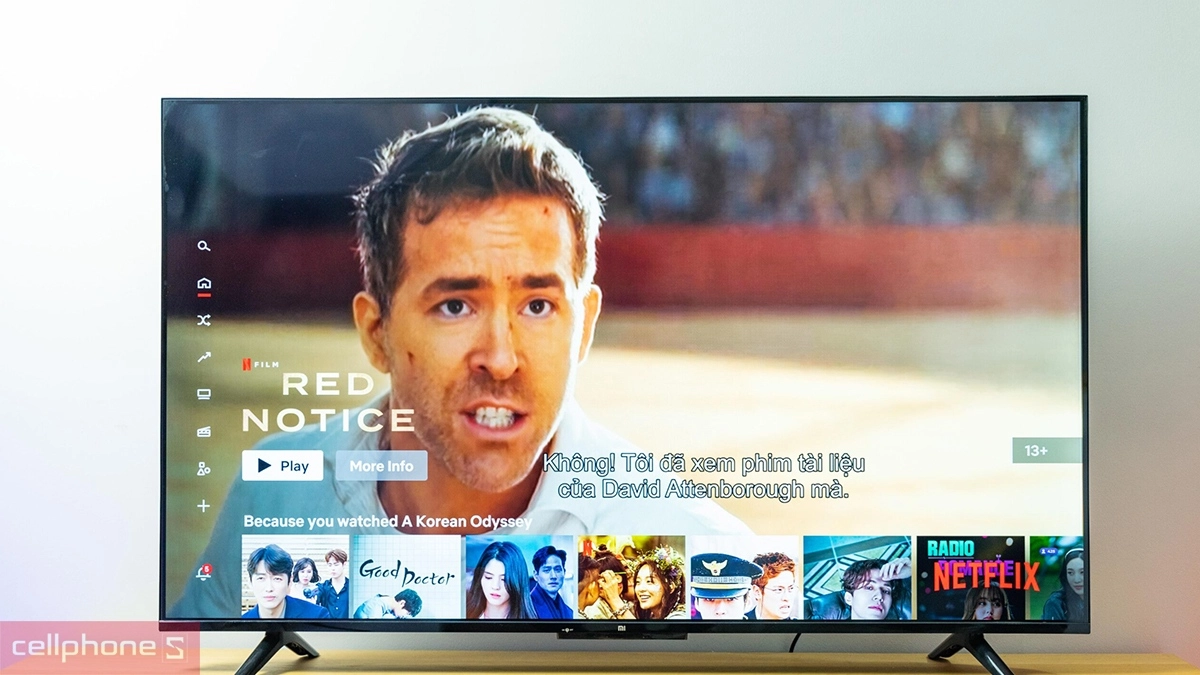 Dùng tivi để giải trí và thư giãn Tivi hiển thị sắc nét dùng để giải trí, xem phim thư giãn