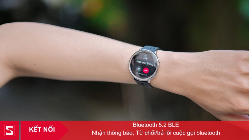 Kết nối thông minh, trả lời cuộc gọi Bluetooth ngay trên tay