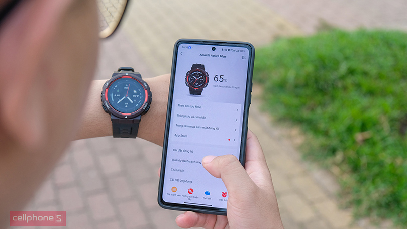 Đồng hồ Amazfit Active Edge: nâng cao sức khỏe, chống nước hiệu quả