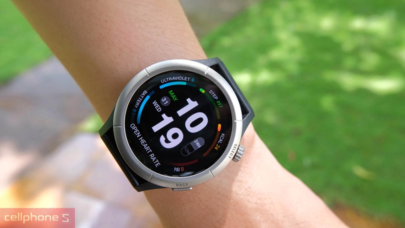 Định vị chính xác quãng đường chạy bộ với hệ thống GPS bằng tần kép