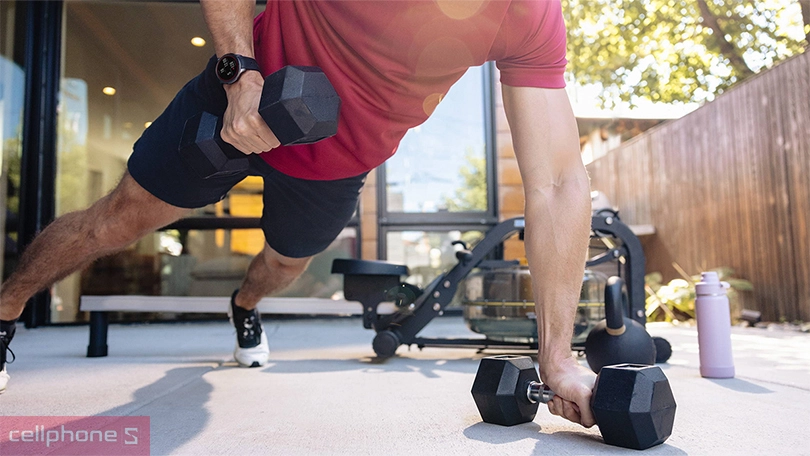 Vì sao nên mua đồng hồ thông minh Amazfit Balance dây silicon?