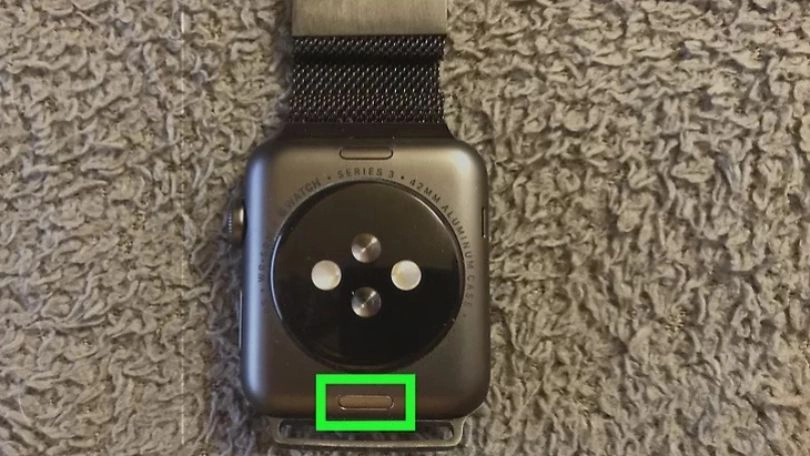 Hướng dẫn thay dây đeo cho Apple Watch SE 2022 40mm