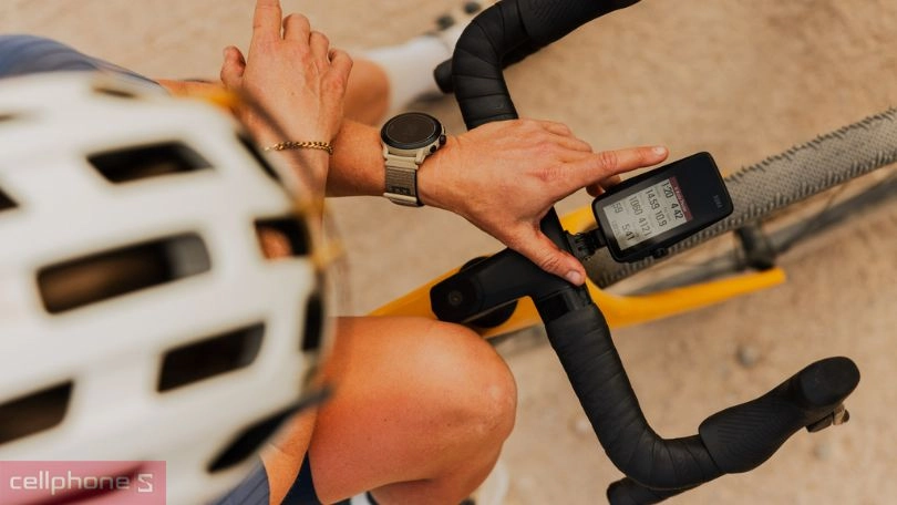 Coros Dura - Theo dõi lộ trình với GPS, thời lượng pin cả ngày