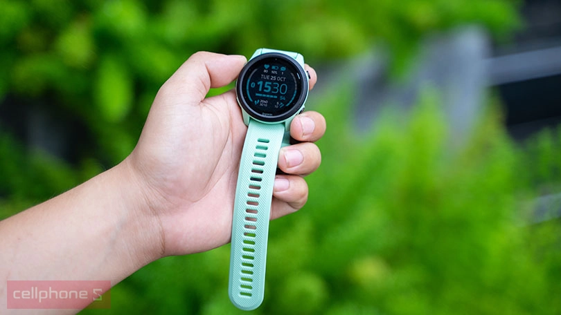 Thiết kế khỏe khắn, trọng lượng chỉ 47g, dây đeo làm từ silicon