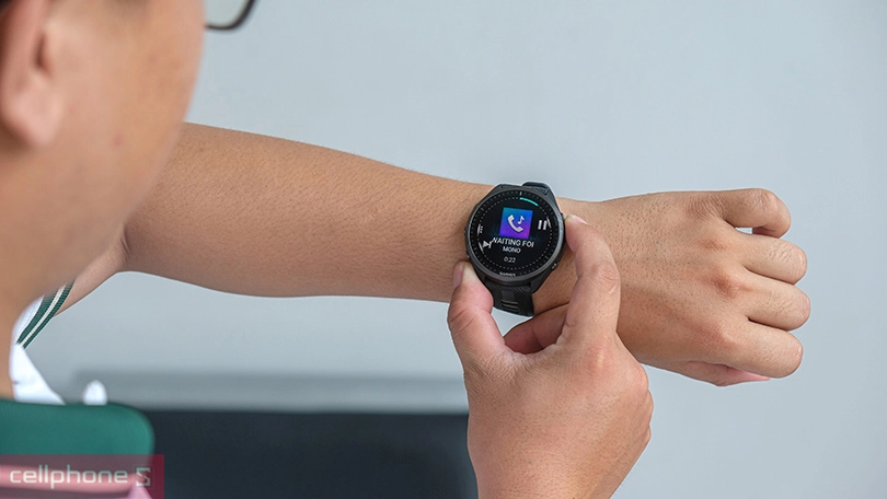 Đồng hồ Garmin Forerunner 965 - Pin “trâu”, chế độ luyện tập đa dạng