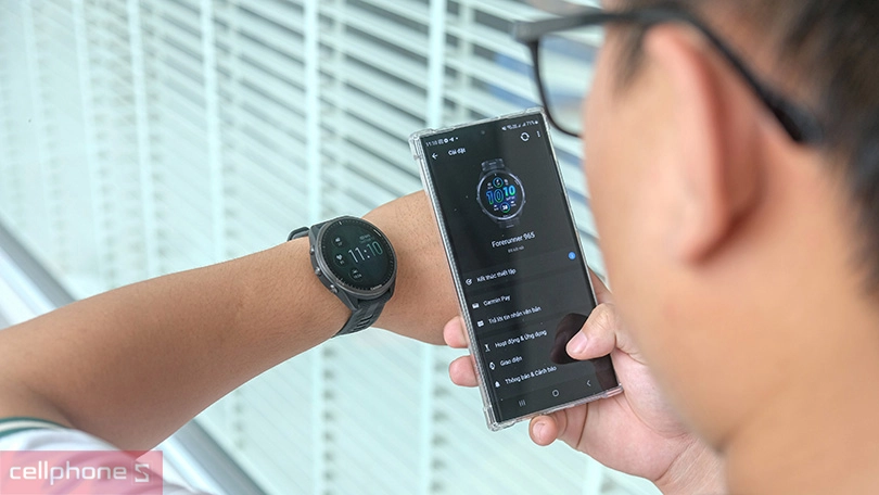 Đồng hồ Garmin Forerunner 965 - Pin “trâu”, chế độ luyện tập đa dạng