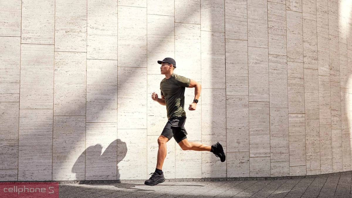 Tập luyện hiệu quả với 100+ chế độ thể thao tích hợp