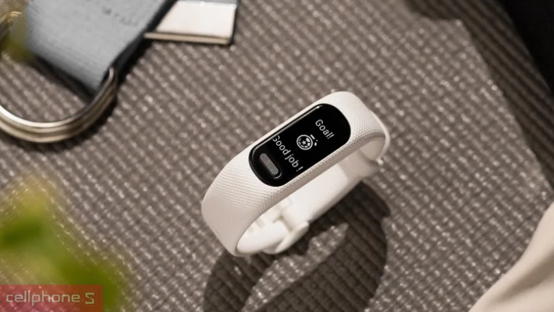 Kháng nước 5 ATM, thời lượng pin kéo dài đến 7 ngày siêu ấn tượng