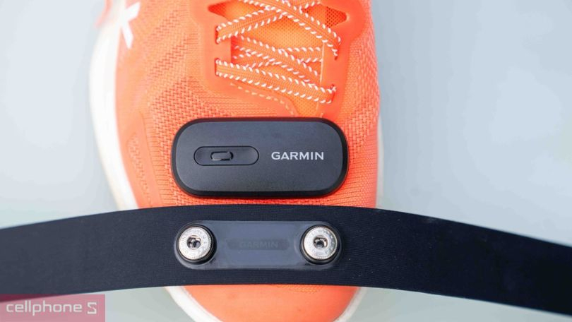 Dây đo nhịp tim Garmin HRM-200 S-M – Nhỏ gọn, linh hoạt cho mọi vận động viên