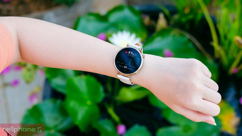 Bám sát tình trạng sức khỏe với công nghệ HUAWEI TruSeen 5.5+